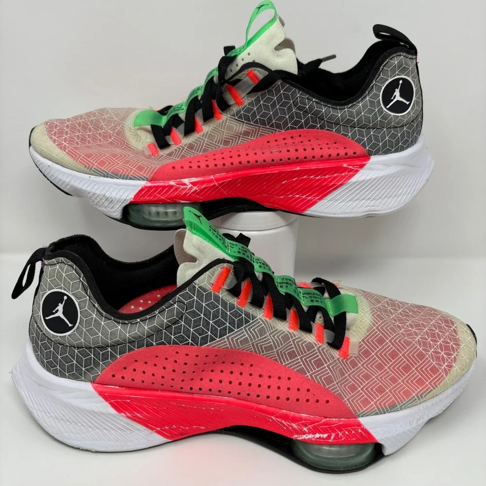 Jordan Air Zoom Renegade Men's Size 11.5 White Infrared Running Shoes CJ5383-002